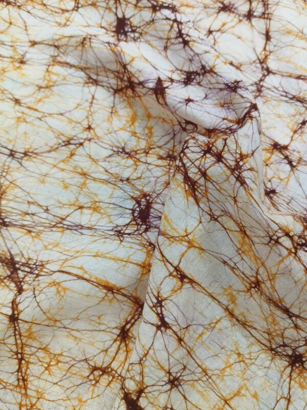 GOLD BROWN COTTON BATIK PRINT FABRIC 02 - Image 3